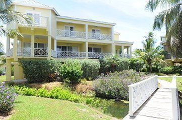 Nelson Spring Beach Villas & Spa Basseterre Exterior photo